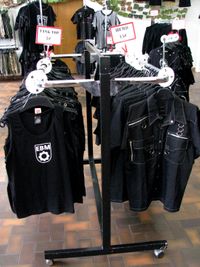 gothic und punk hemden mit nickelfreien zips und d-ringen von untot
